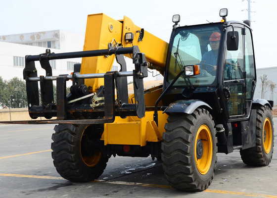 Κίνα Τηλεσκοπικό Forklift βραχιόνων κατασκευής εφαρμοσμένης μηχανικής με τα πλήρως σφραγισμένα υγρά πολυ φρένα δίσκων προμηθευτής