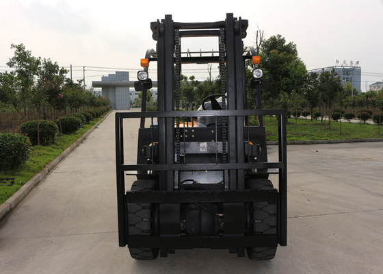 Κίνα Το πλήρες ελεύθερο CE ιστών ενέκρινε το βιομηχανικό Forklift φορτηγό 4.5 τόνος με 59KW τη μηχανή προμηθευτής