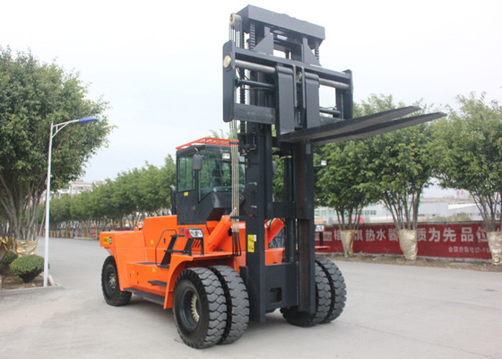 Κίνα Μεγάλο βιομηχανικό Forklift αντιστάθμισης φορτηγό, ανελκυστήρας CPCD300 εμπορευματοκιβωτίων χωρητικότητα φορτίων 30 τόνου προμηθευτής